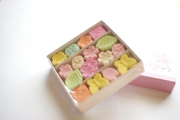 Wasanbon（traditional japanese sugar）